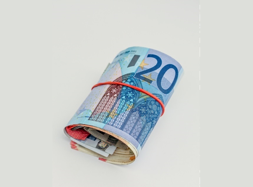 Buiséad DSA 2023 i leith an Riosca Ráta Úis 